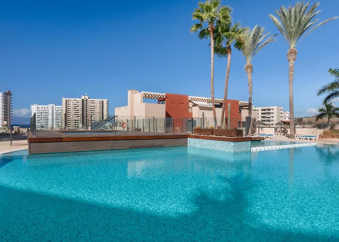 Апартаменты Paradise Bay Адехе