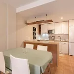 Paradise Bay 公寓 阿德耶