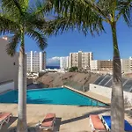 Paradise Bay 公寓