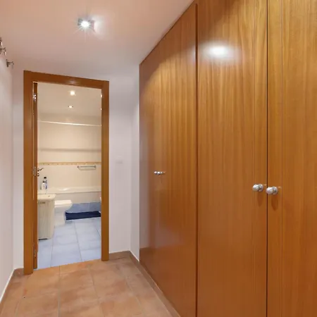Paradise Bay Apartman *