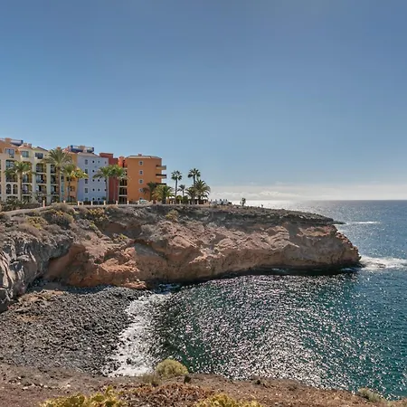 Paradise Bay * אדחה